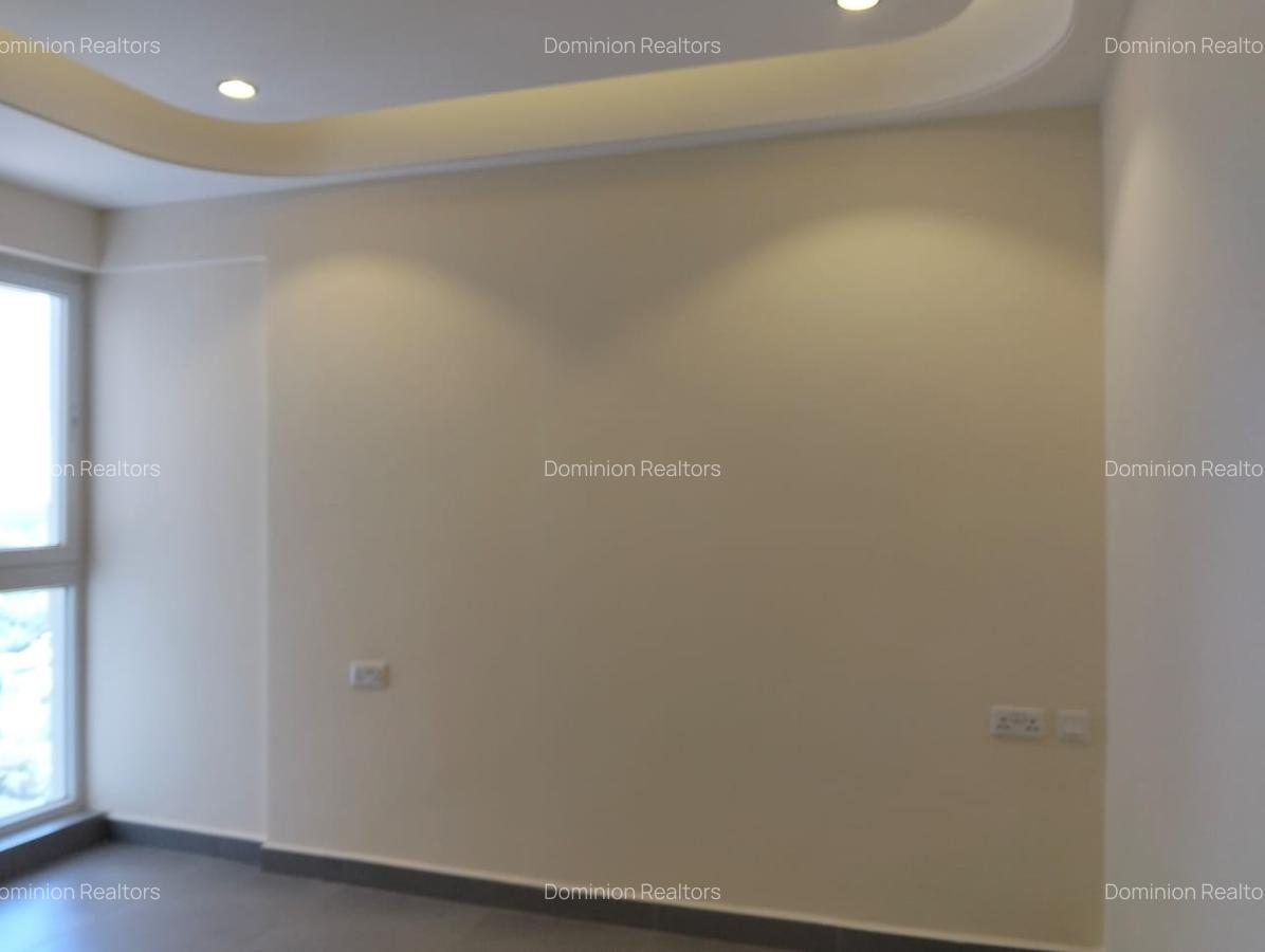 2 Bed Apartment with En Suite in Parklands - 16