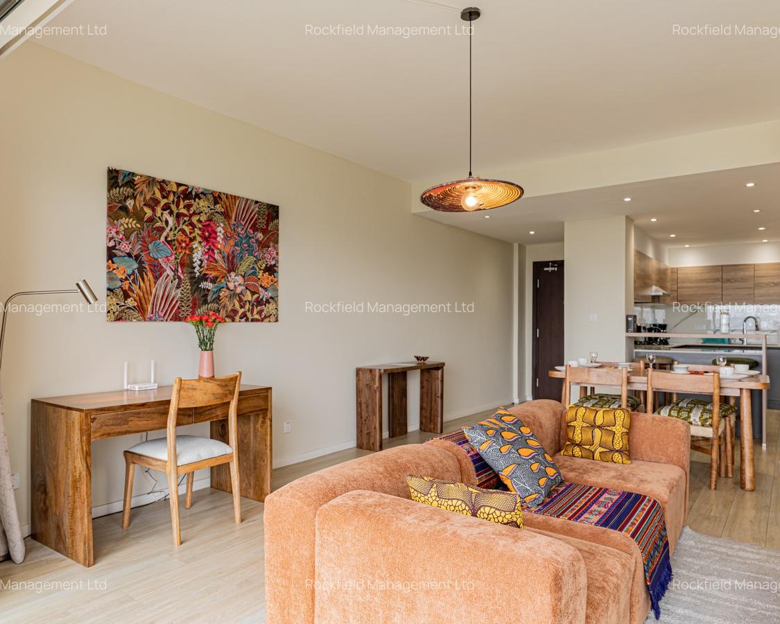 Furnished 2 Bed Apartment with En Suite in Riverside - 3