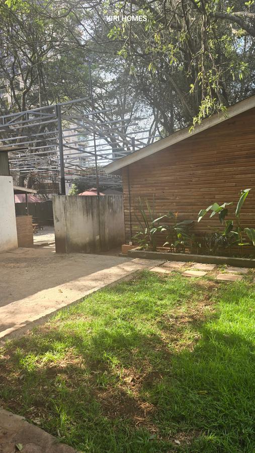 Commercial Property with Service Charge Included in Kilimani - 11