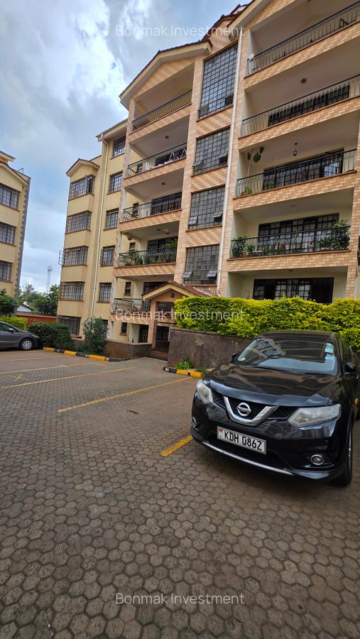 3 Bed Apartment with En Suite at Valley Arcade - 2