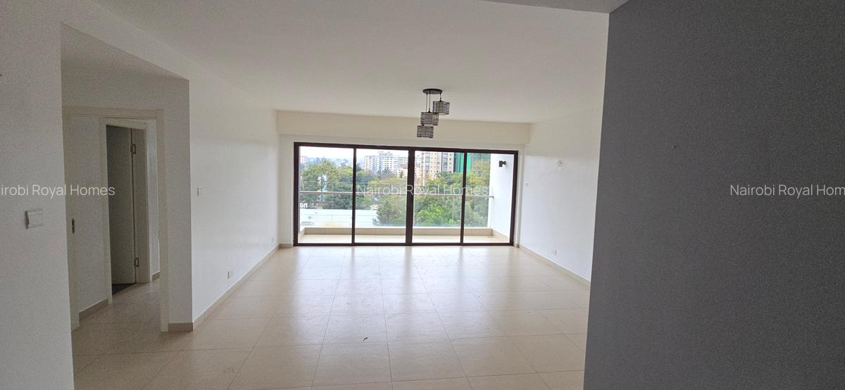 2 Bed Apartment with En Suite at Lavington Road - 9
