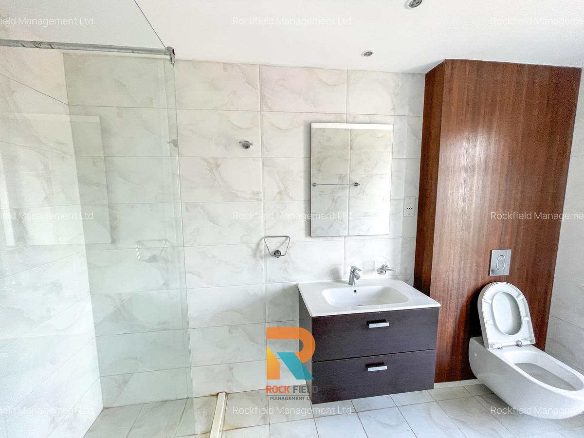 2 Bed Apartment with En Suite in Rhapta Road - 5