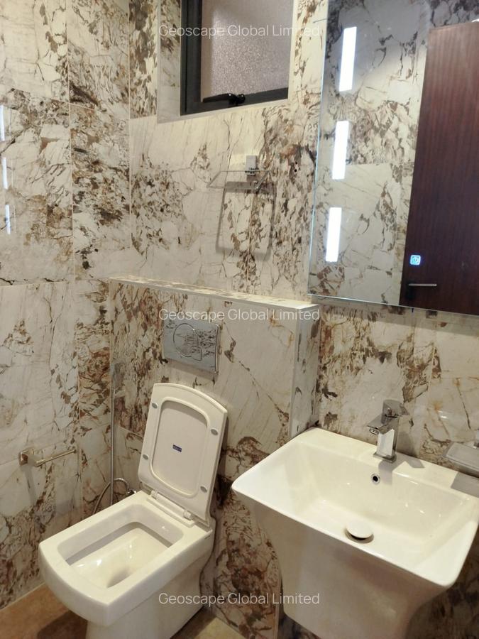 2 Bed Apartment with En Suite in Brookside - 5