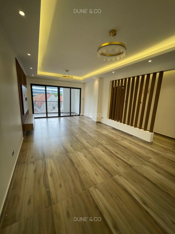 Serviced 2 Bed Apartment with En Suite in Westlands Area - 4