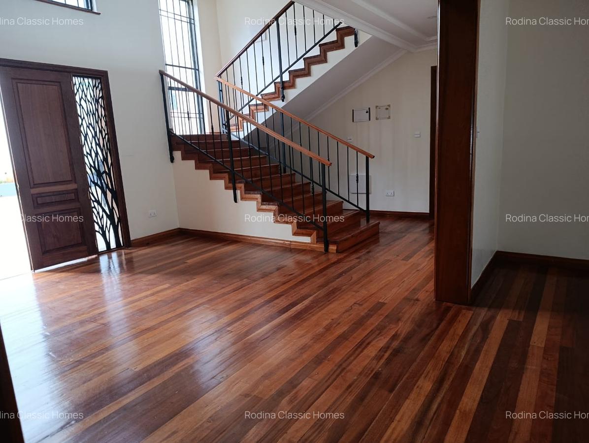 6 Bed Townhouse with En Suite in Loresho - 5