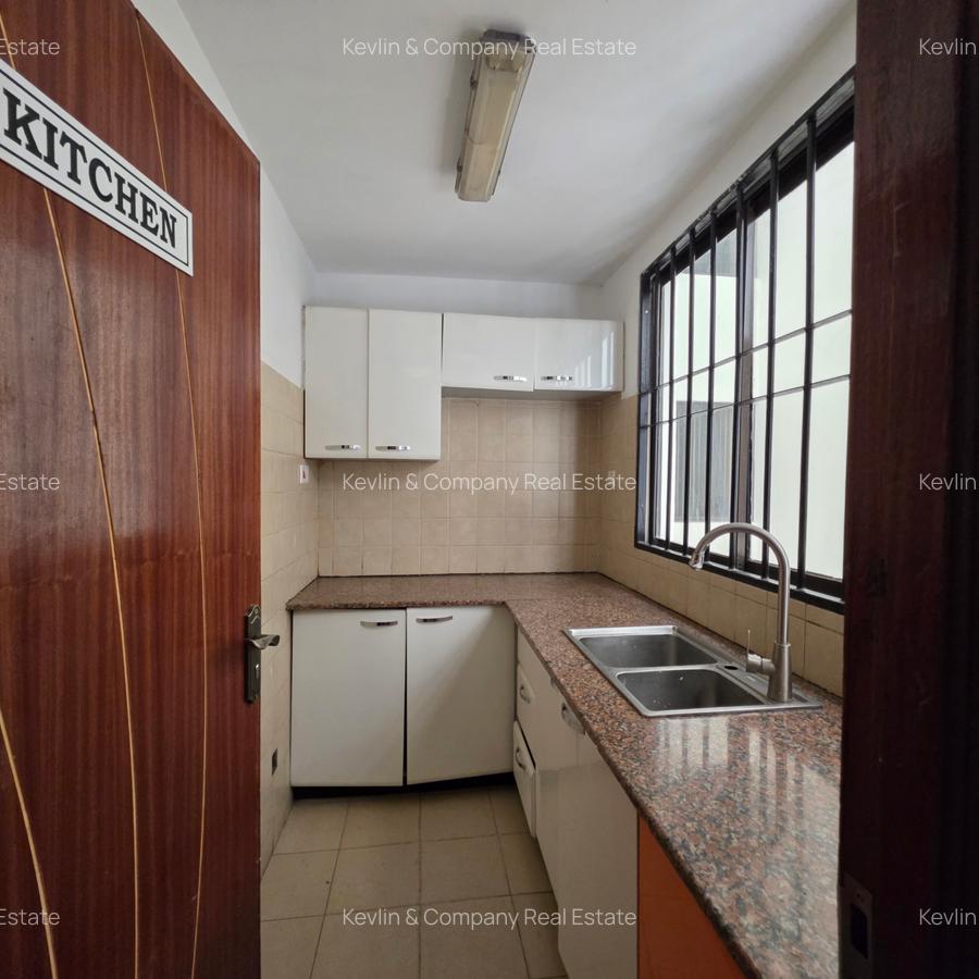 2,700 ft² Office with Backup Generator in Kilimani - 7