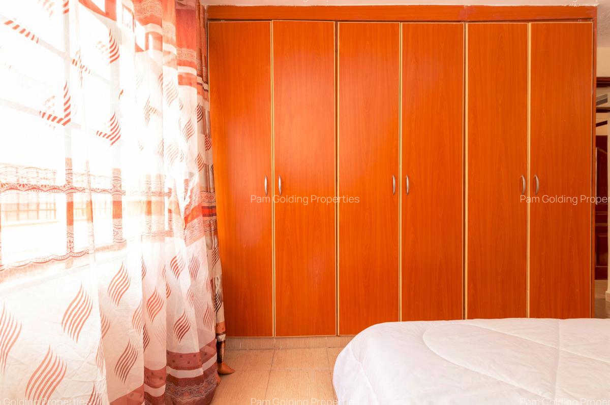 3 Bed Apartment with En Suite at Bejing Road - 10