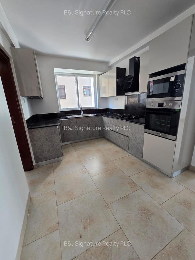 3 Bed Apartment with En Suite in Westlands Area - 5