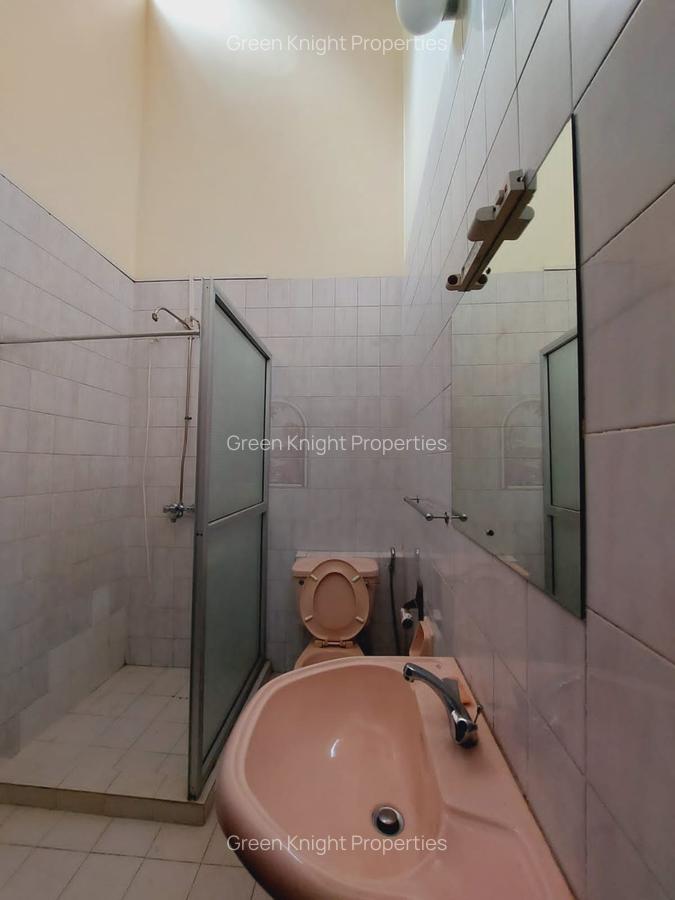 Serviced 5 Bed Apartment with En Suite in Riverside - 8