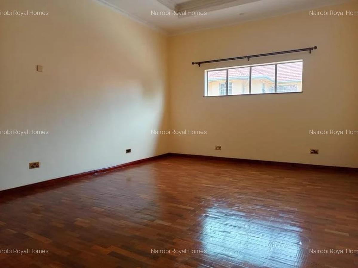 8 Bed House with En Suite at Runda Road - 14