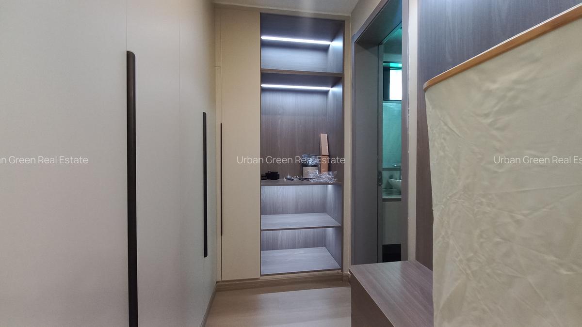 5 Bed Apartment with En Suite in Kileleshwa - 14