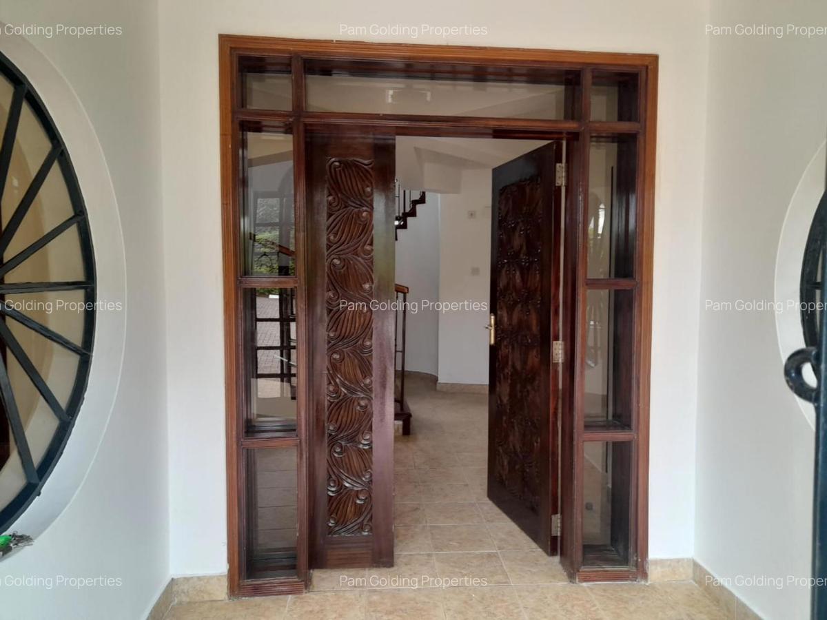 4 Bed House with En Suite in Karen - 7