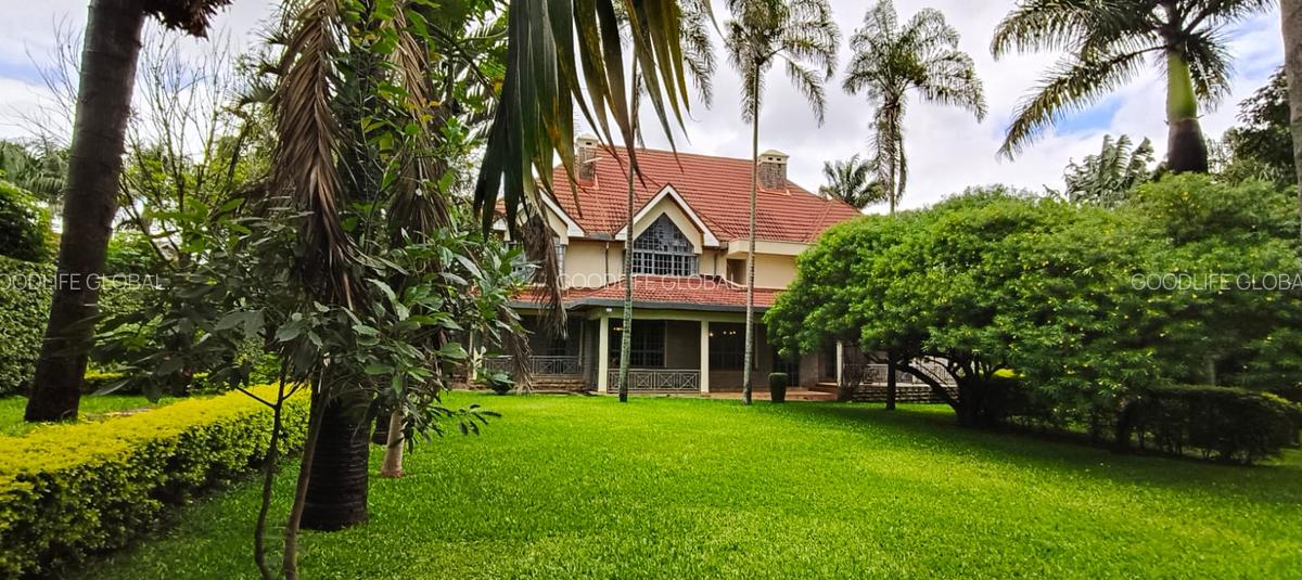5 Bed House with En Suite at Runda - 1