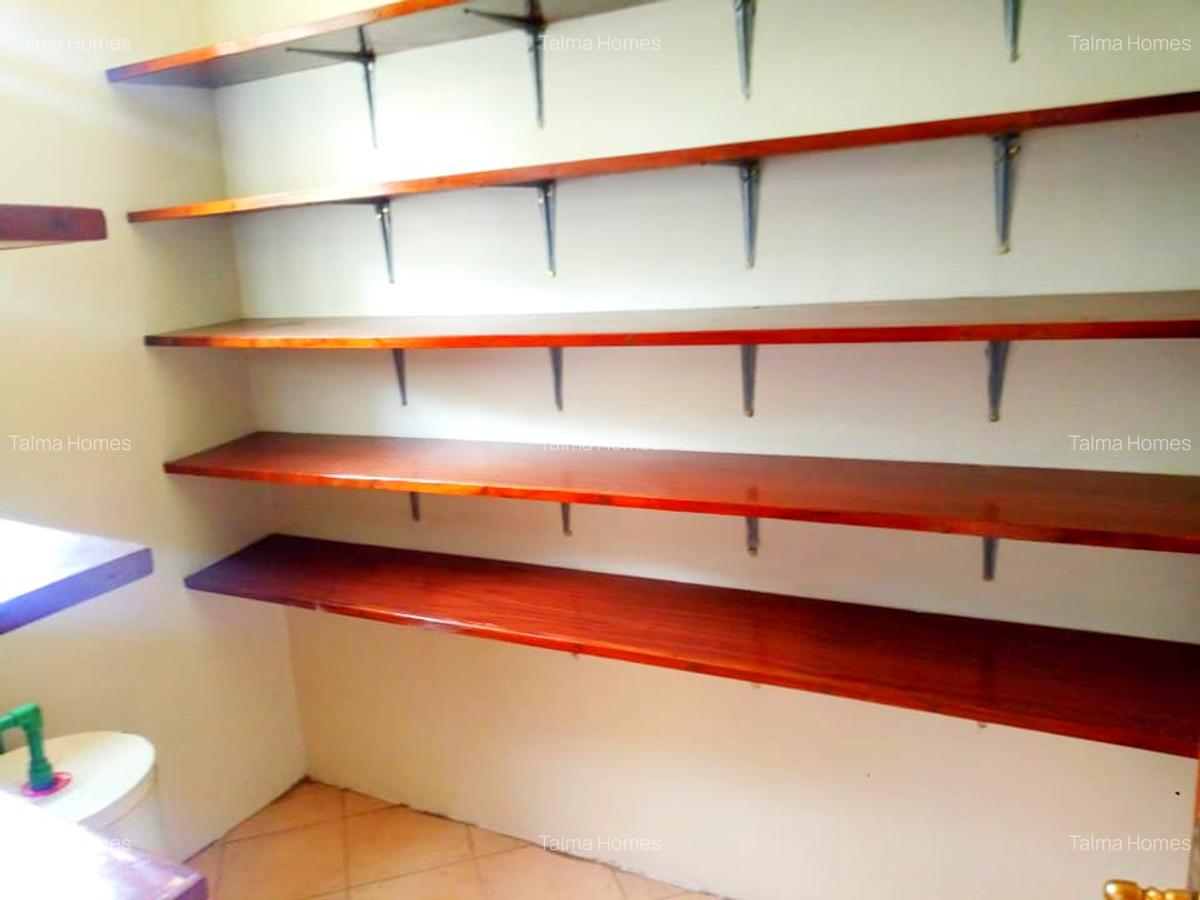 5 Bed Townhouse with En Suite at James Gichuru Road - 12