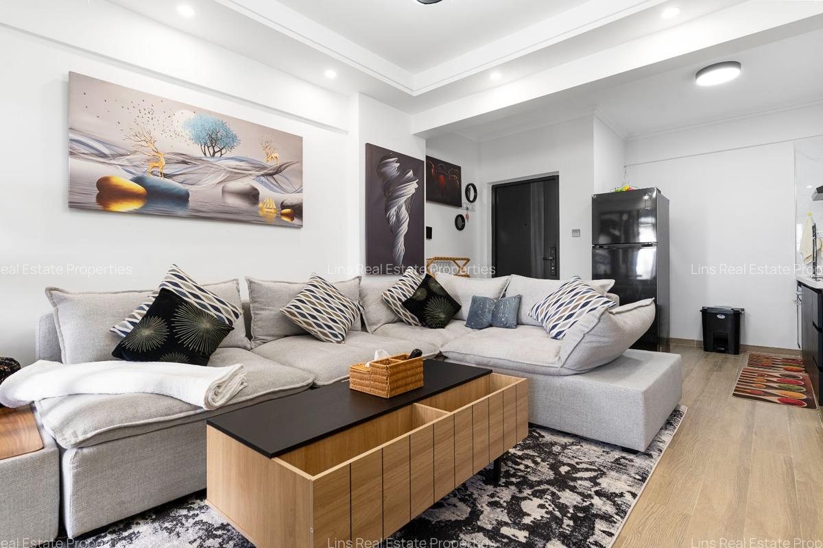 Serviced 1 Bed Apartment with En Suite in Westlands Area - 12