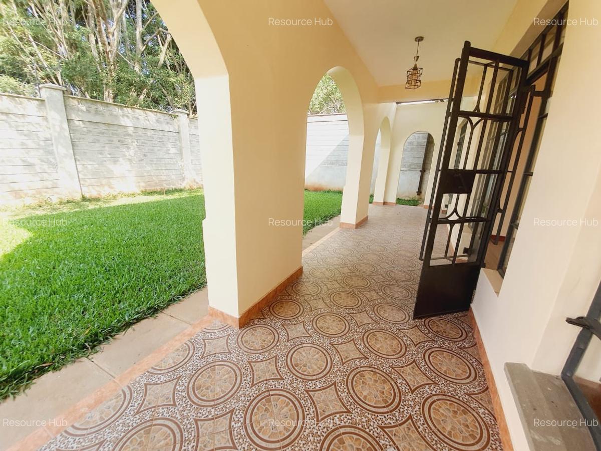 4 Bed Townhouse with En Suite at Riverside - 3