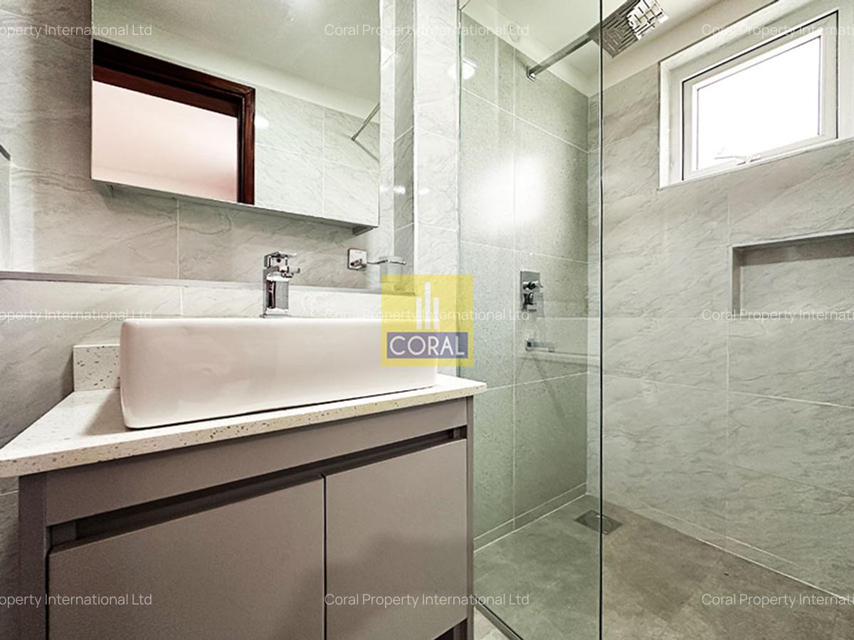 3 Bed Apartment in Parklands - 9