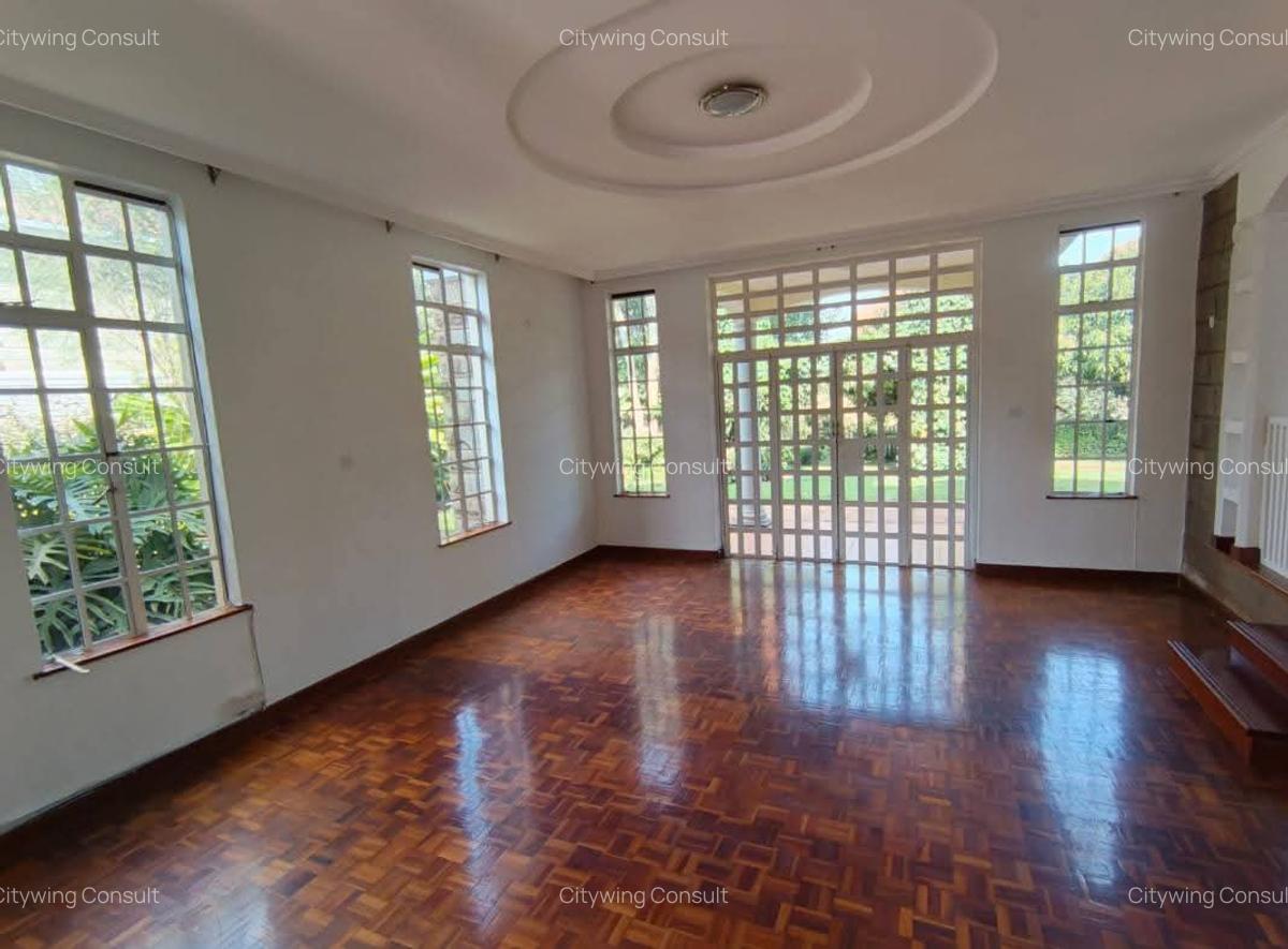 4 Bed Townhouse with En Suite at Red Hill Road - 20