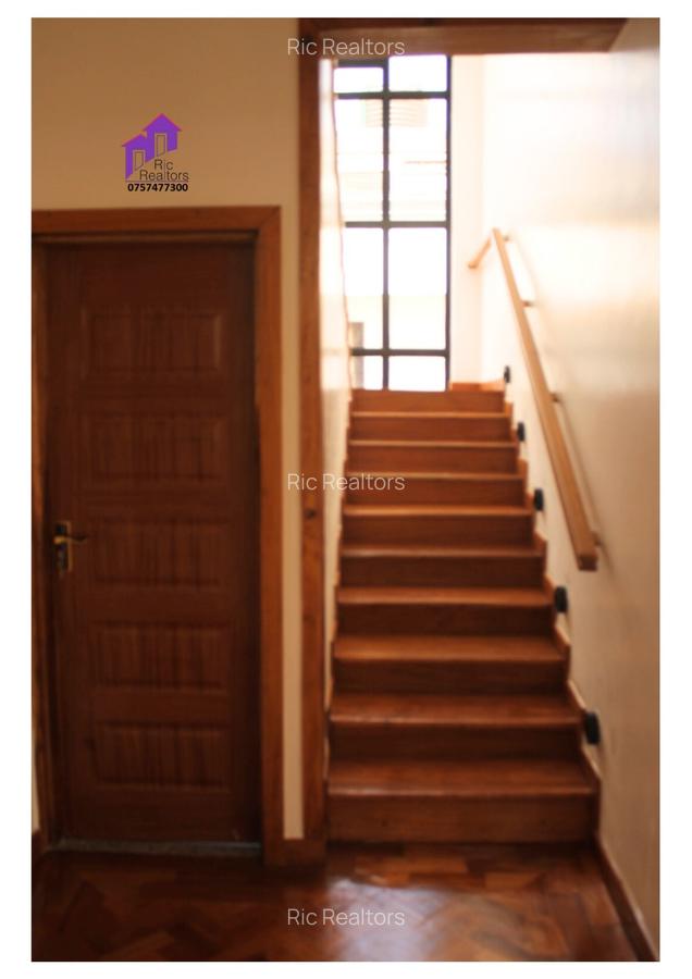 5 Bed Townhouse with En Suite in Ngong - 13
