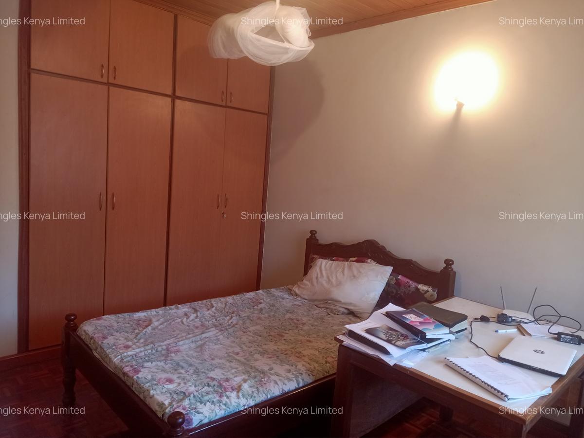 5 Bed Townhouse with En Suite at Masanduku Lane - 12