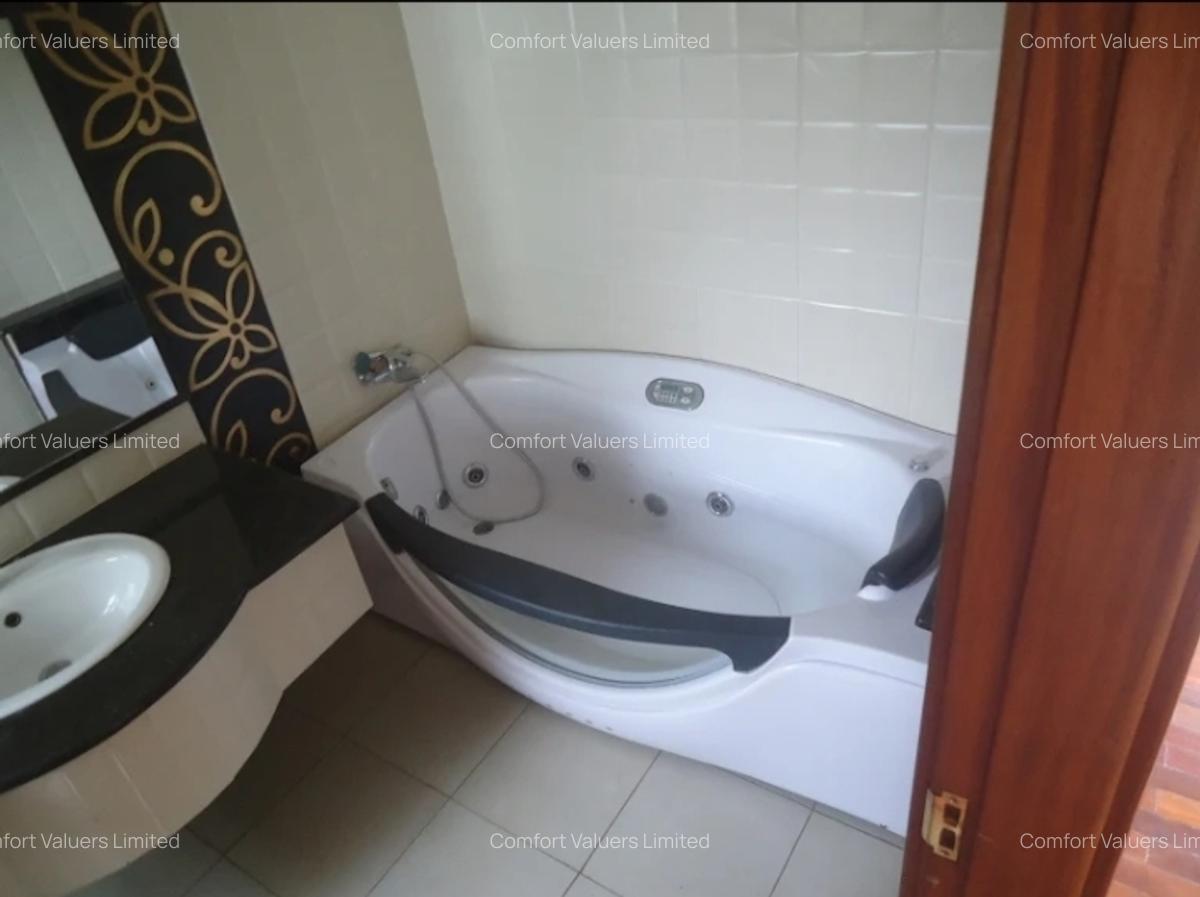 3 Bed Apartment with En Suite at Westlands - 7