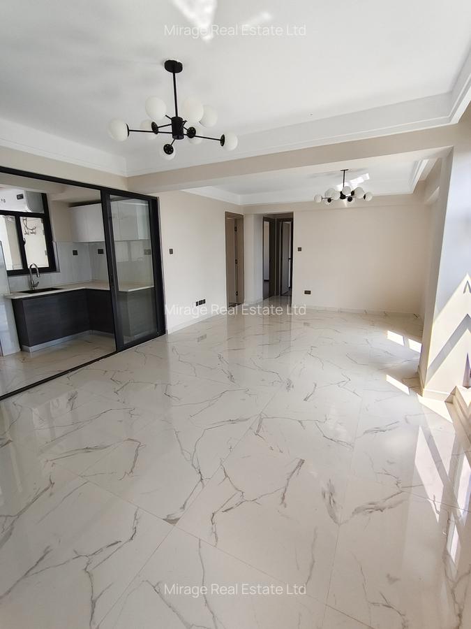 4 Bed Apartment with Gym in Kilimani - 12