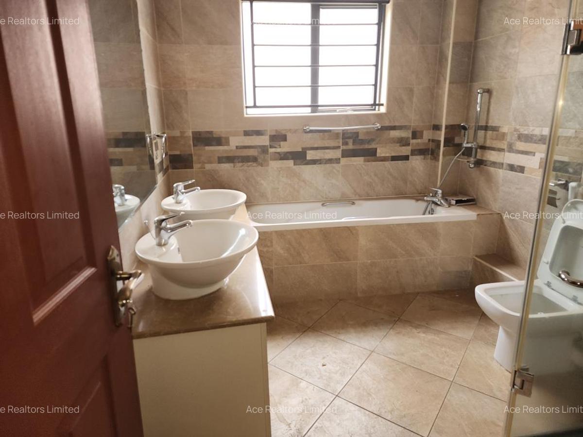 2 Bed Apartment with En Suite at Westlands Road - 8