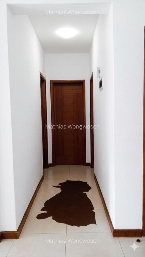 Serviced 2 Bed Apartment with En Suite at Lantana - 4