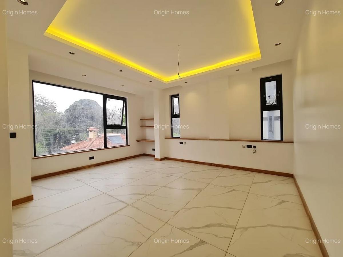 4 Bed Apartment with En Suite at Peponi Road - 4