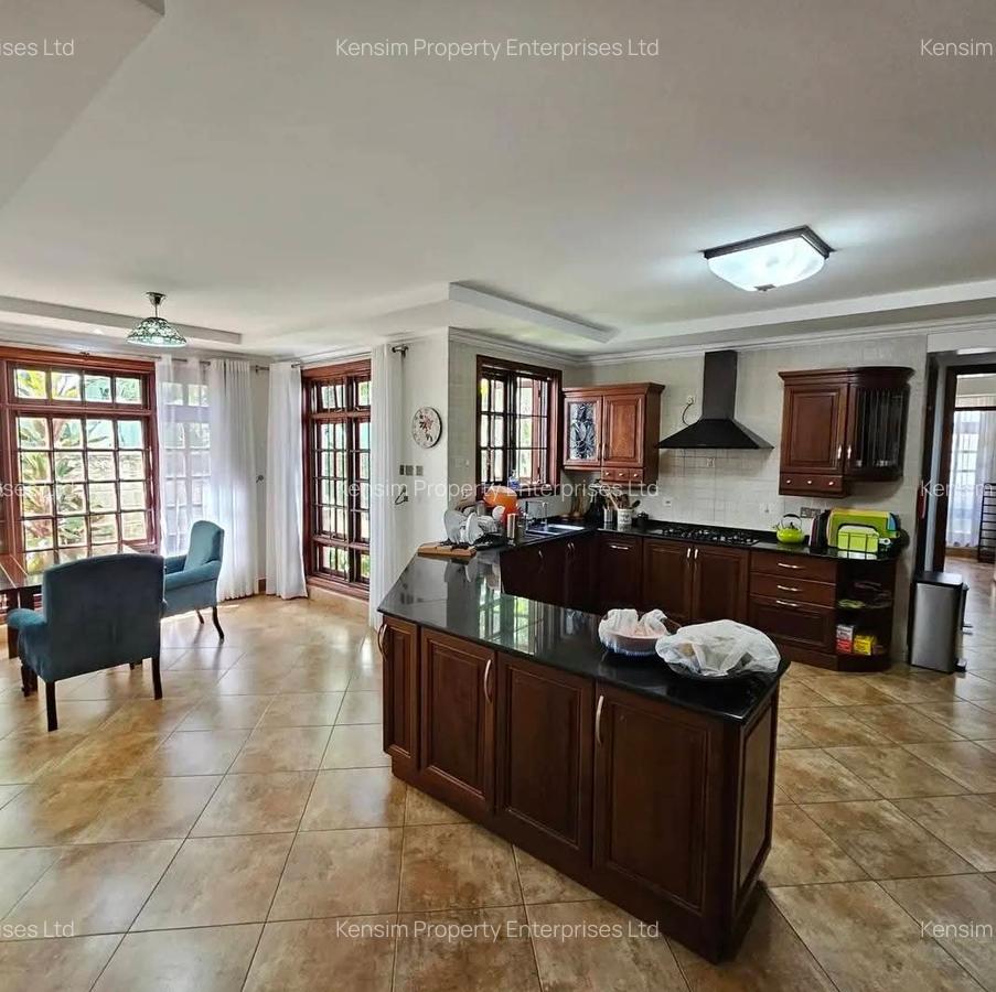 5 Bed House with En Suite in Loresho - 11