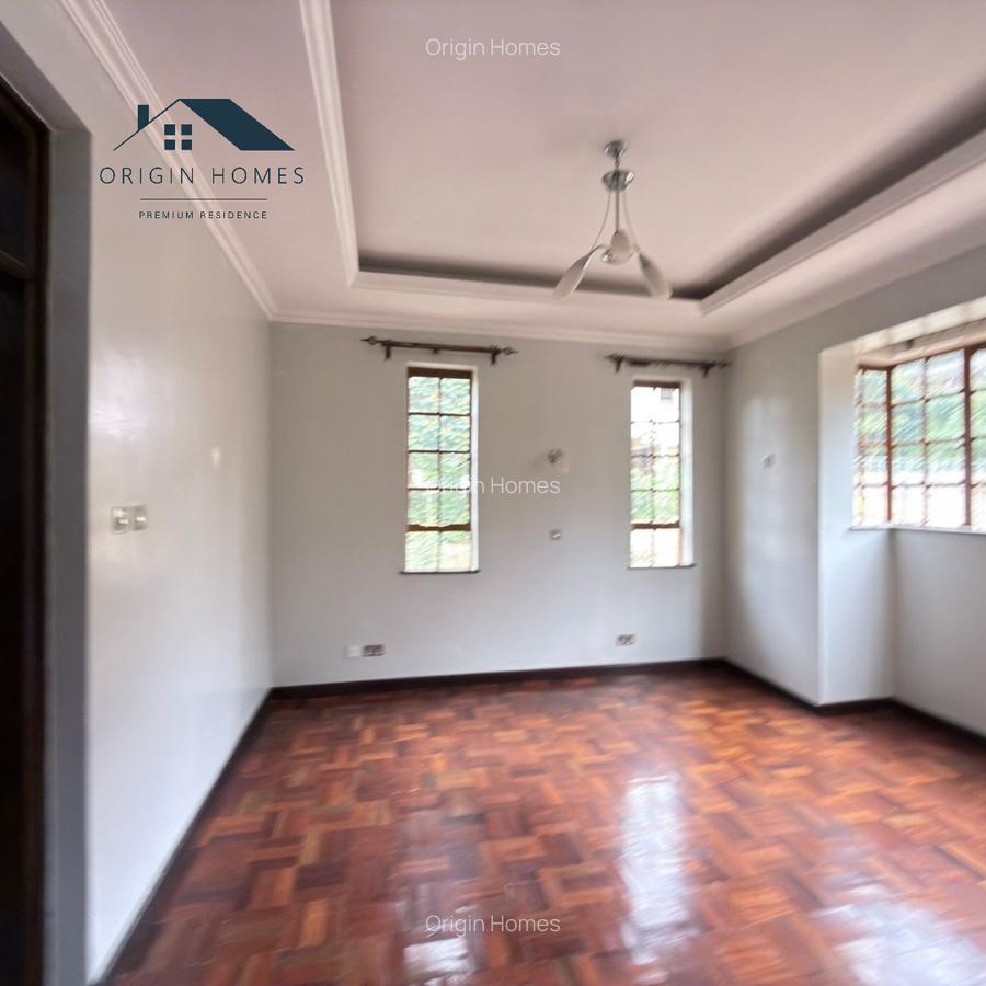 5 Bed Townhouse with En Suite at Rosslyn - 13