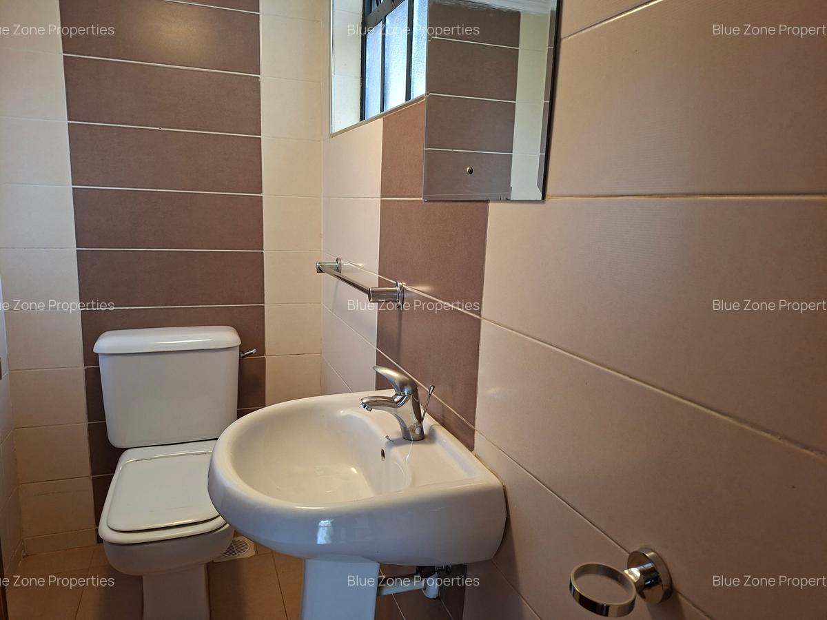 4 Bed Townhouse with En Suite at Off Kiambu Rd - 8