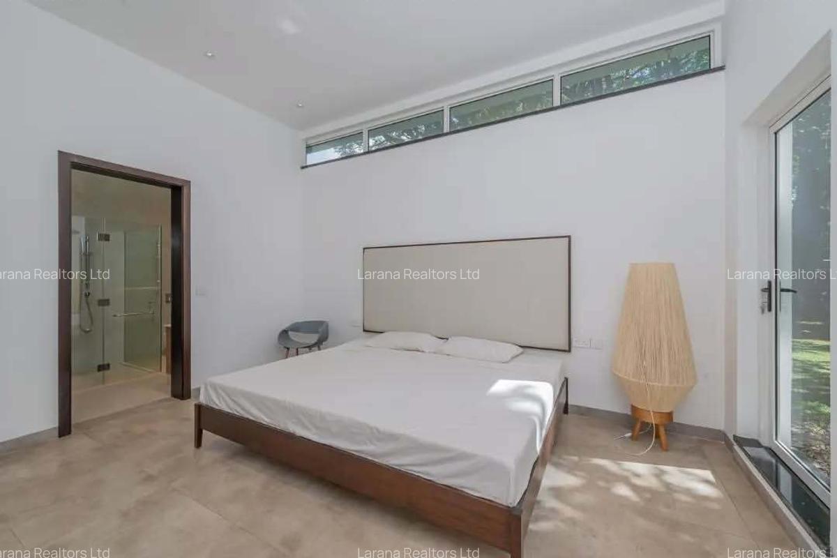 4 Bed Villa with En Suite at Runda - 5