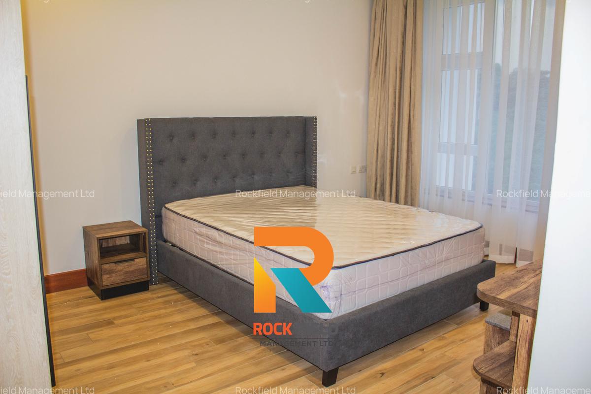 Furnished 4 Bed Apartment with En Suite in Parklands - 17