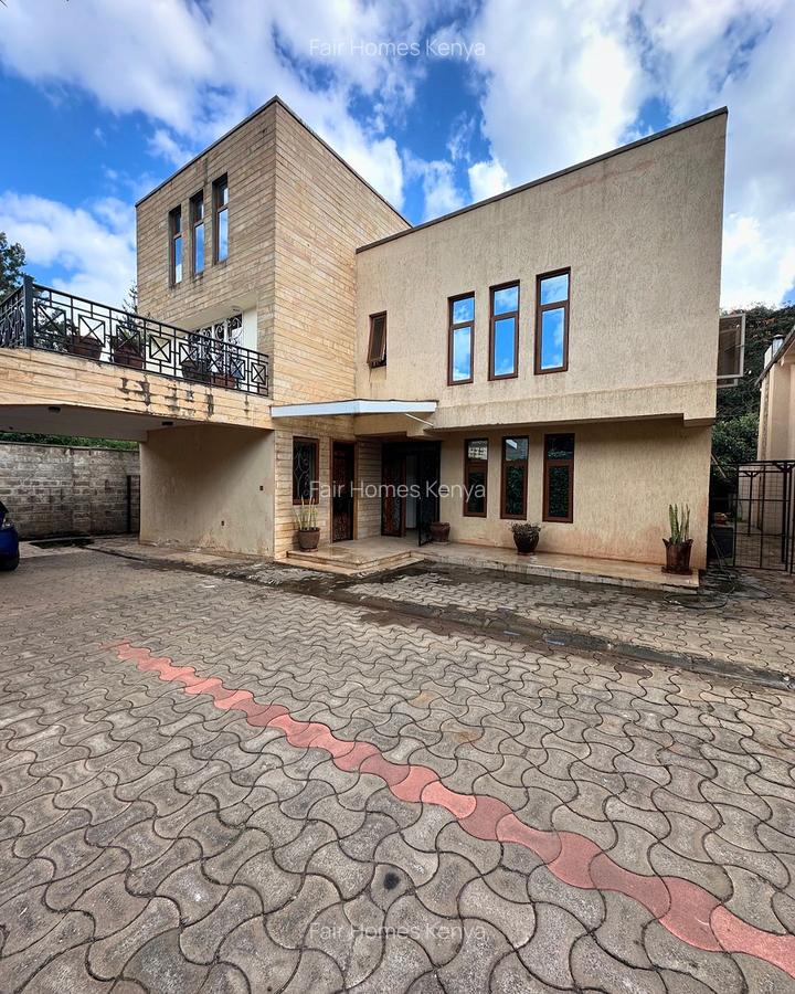 5 Bed Townhouse with En Suite at Convent Drive - 3