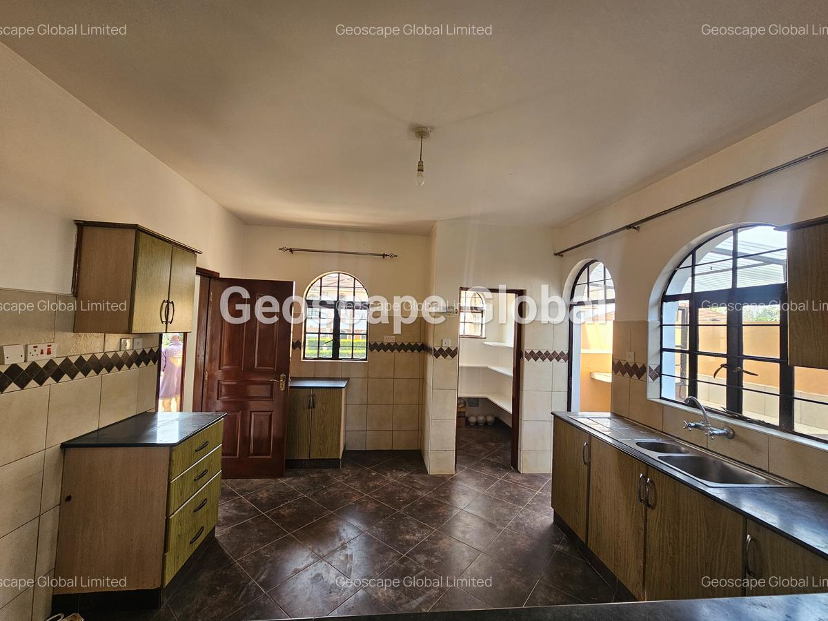 3 Bed House with En Suite in Kiambu Road - 16