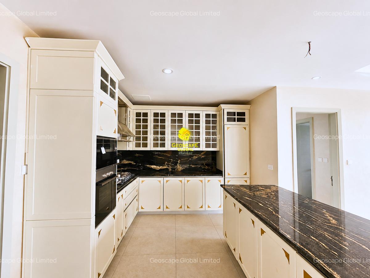 4 Bed Apartment with En Suite in Westlands Area - 8