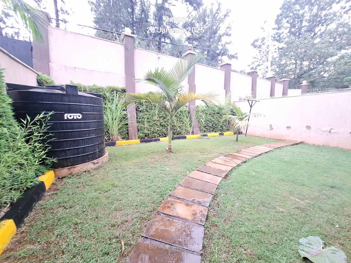 4 Bed Townhouse with En Suite at Off James Gichuru - 13