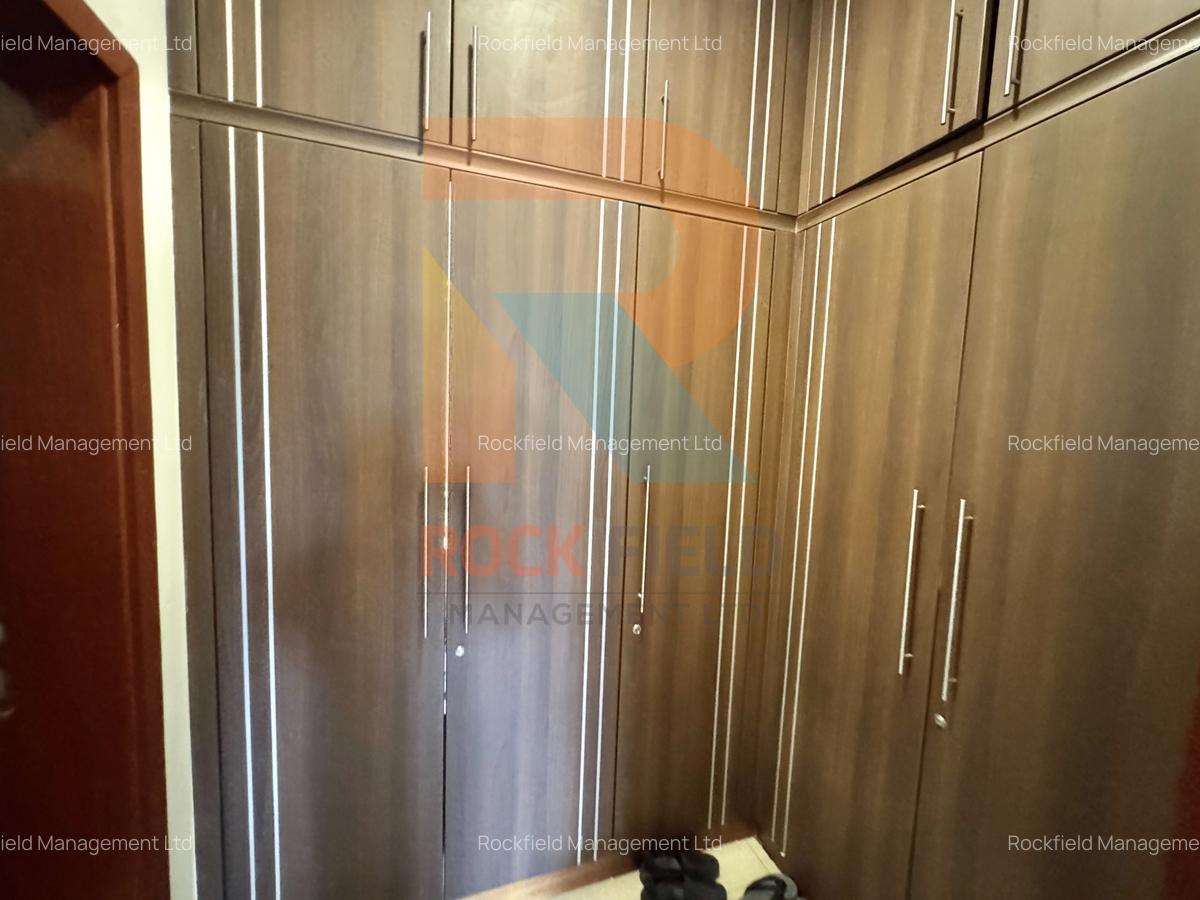 4 Bed Townhouse with En Suite at Peponi Road - 14