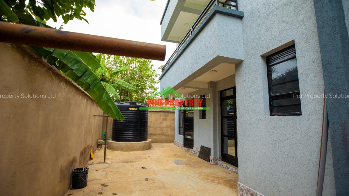 4 Bed House with En Suite at Kenyatta Road - 9