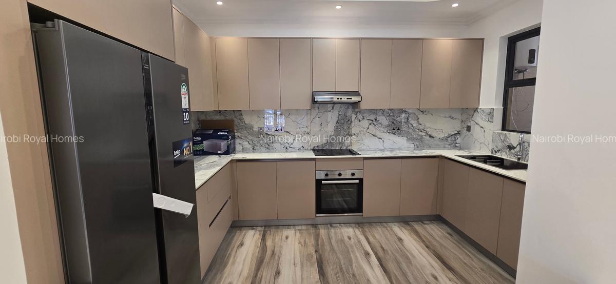2 Bed Apartment with En Suite at Brookside Close - 9
