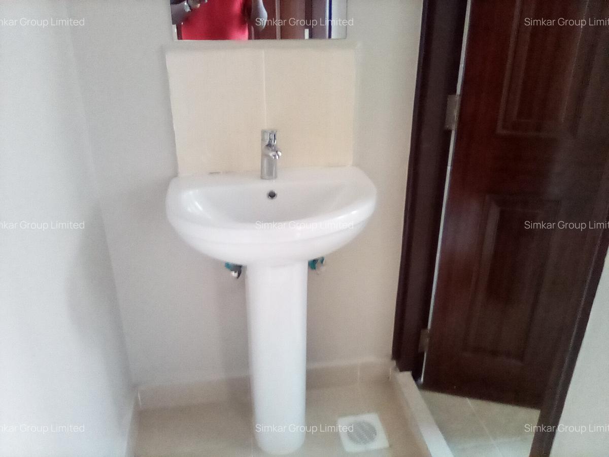 5 Bed Townhouse with En Suite at Syokimau - 19