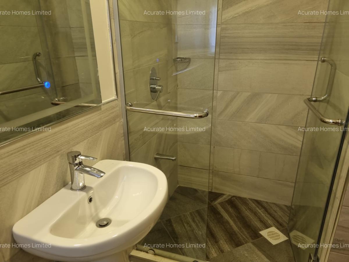 5 Bed Villa with En Suite at Varsity Ville - 5
