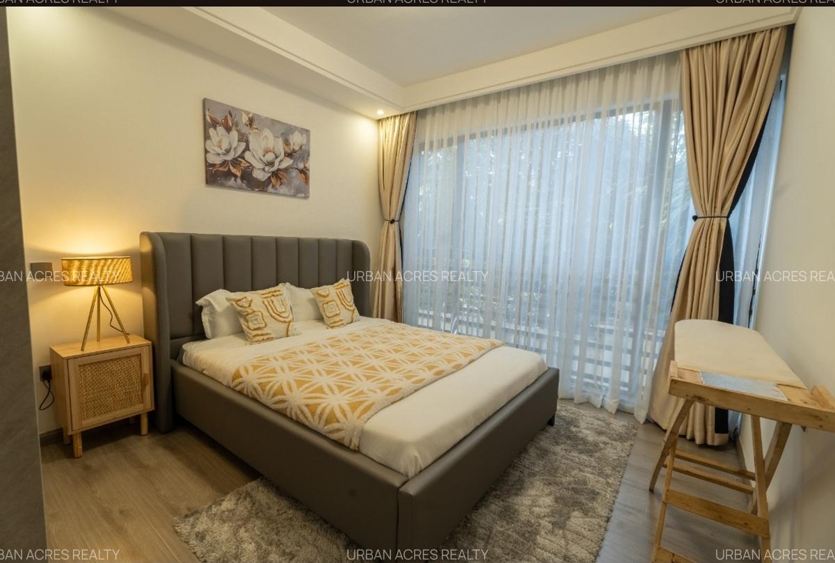 Furnished 3 Bed Apartment with En Suite in Riverside - 4
