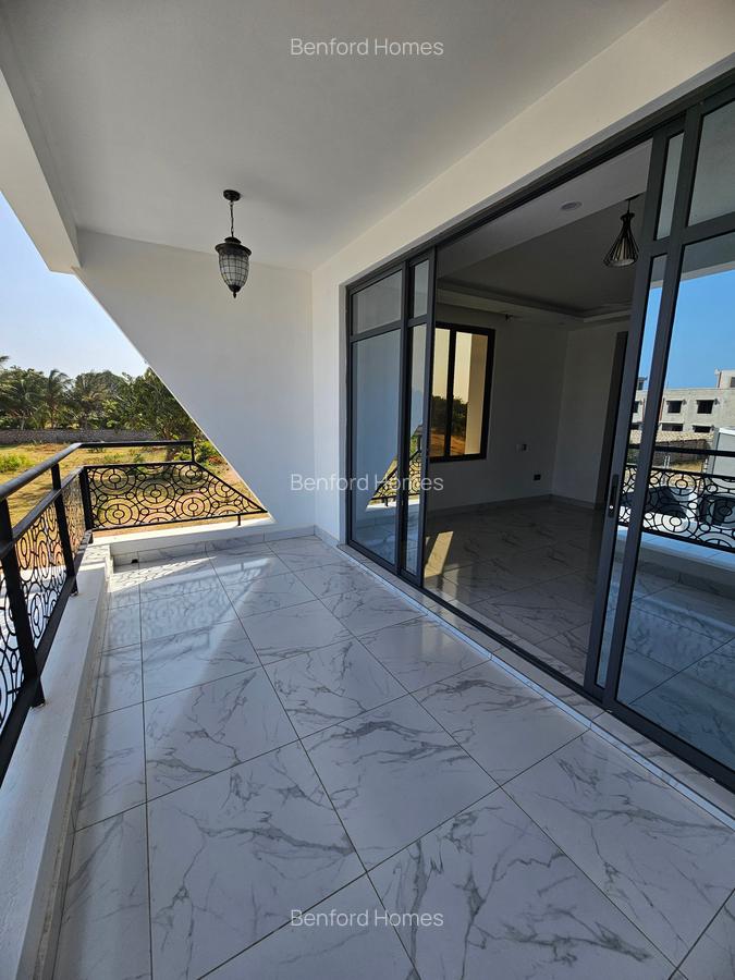 3 Bed House with En Suite at Mtwapa - 10