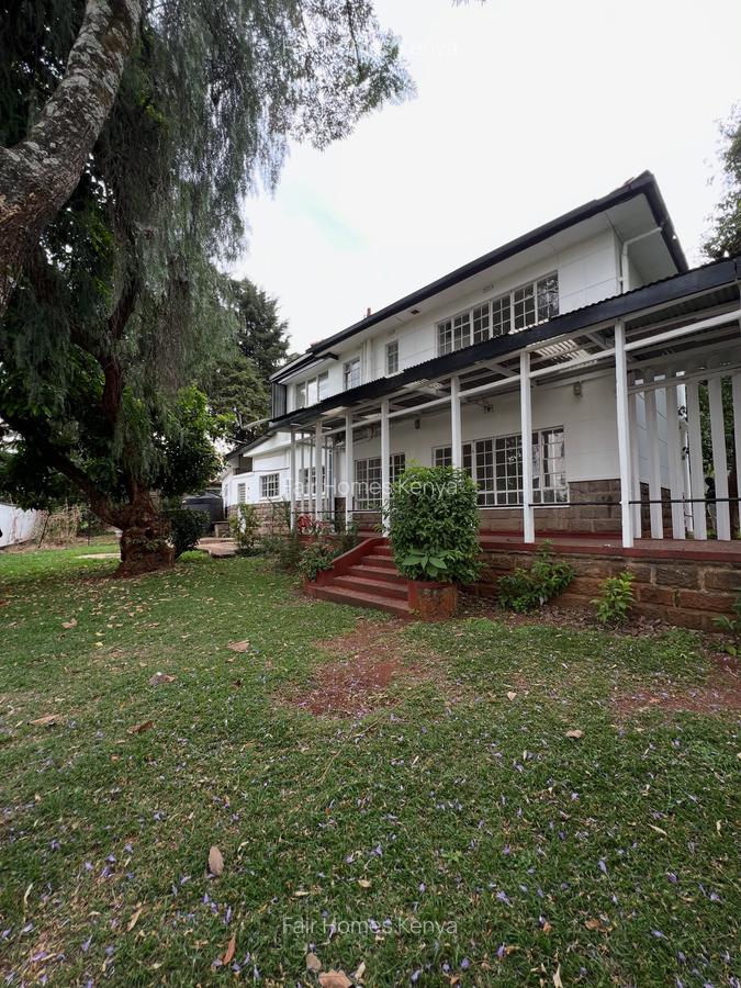3 Bed House with En Suite at Lavington Green - 17
