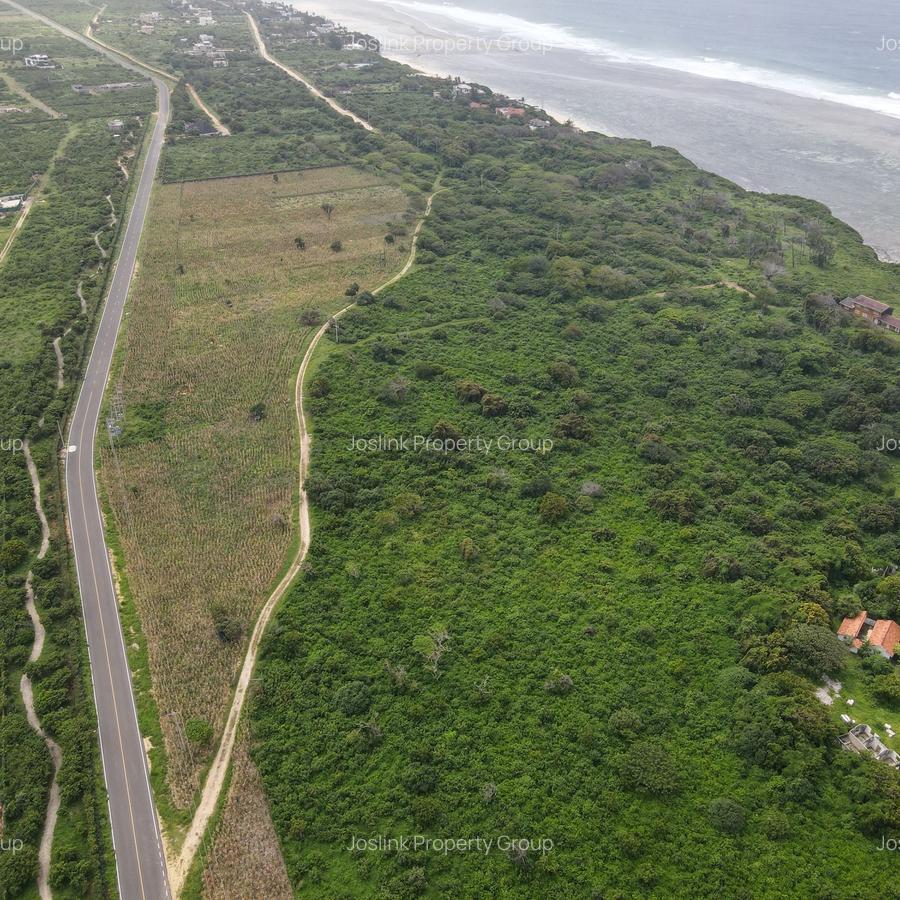 Residential Land in Nyali Area - 11