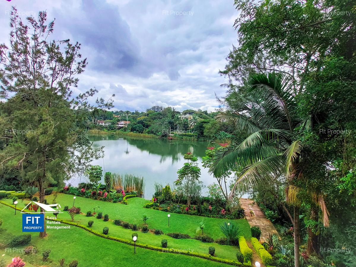 5 Bed House with En Suite at Nairobi - 2