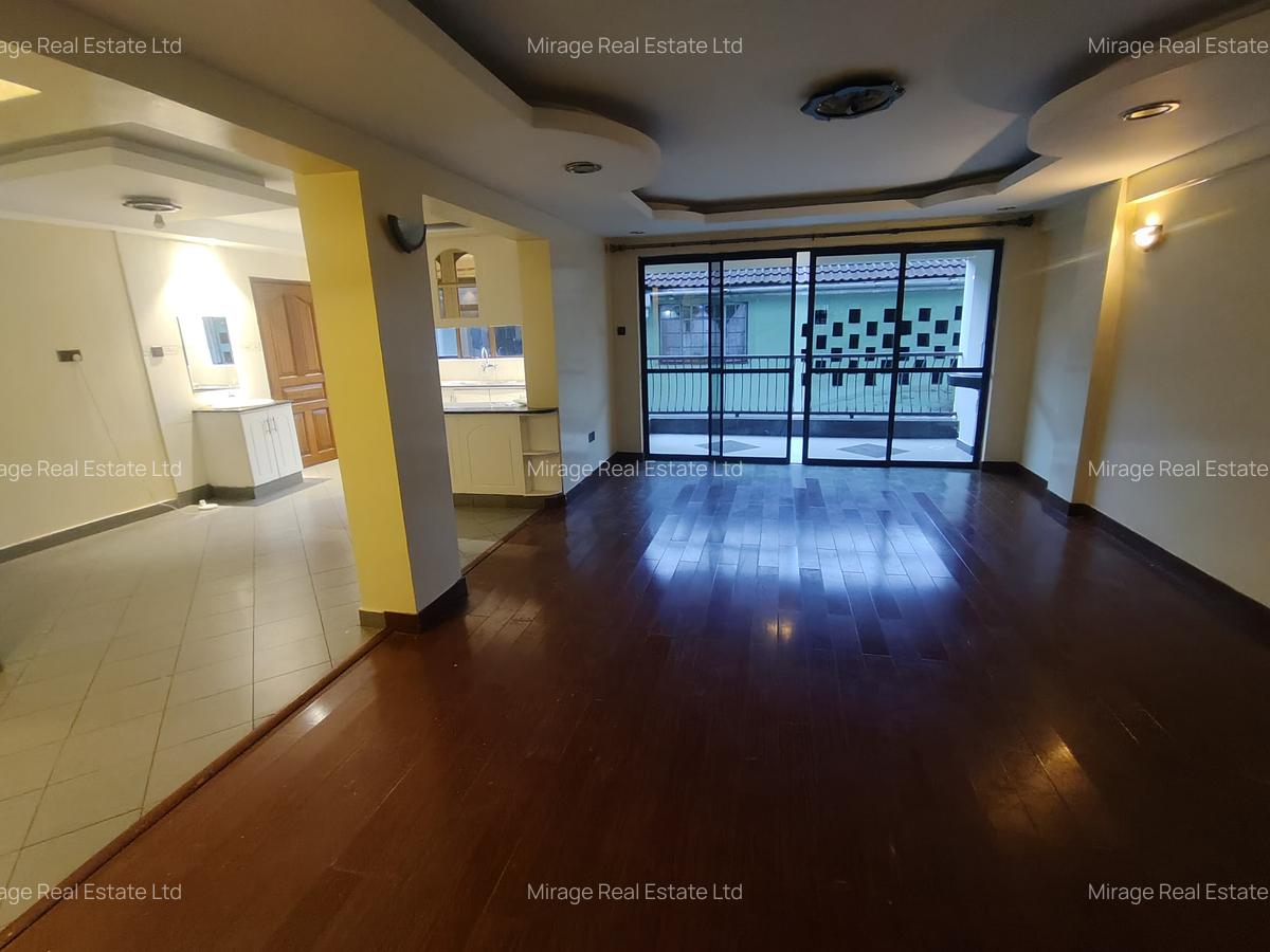 3 Bed Apartment with En Suite in Westlands Area - 18