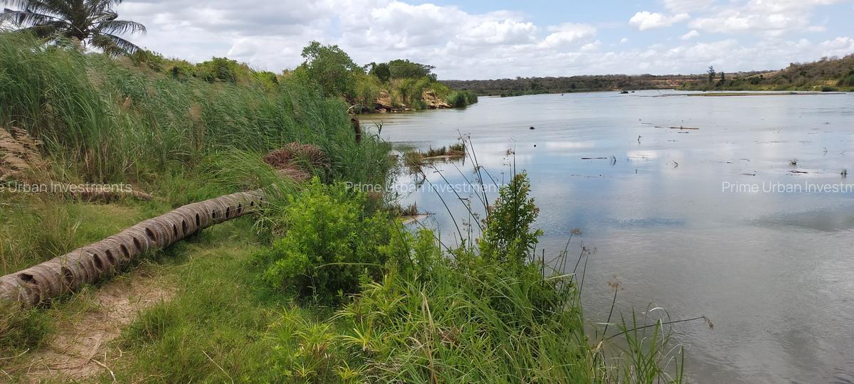 300 ac Land at Matolani - Sabaki River - 15
